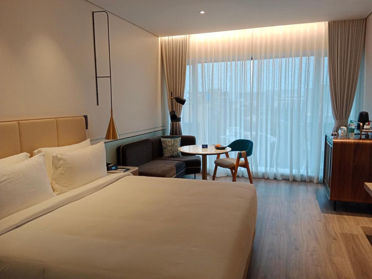 Radisson Blu Mumbai International Airport Hotel Eksteriør billede Deluxe room